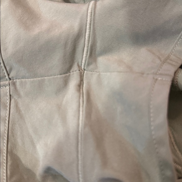 OFFLINE By Aerie Real Me Crossover Flowy Shorts Size Large - Picture 11 of 11